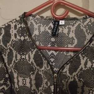 Women blouse